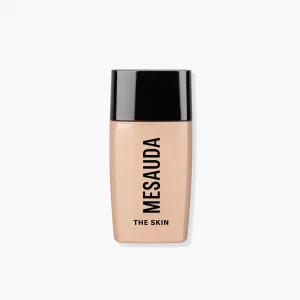 The Skin-Fondotinta idratante finish luminoso C50